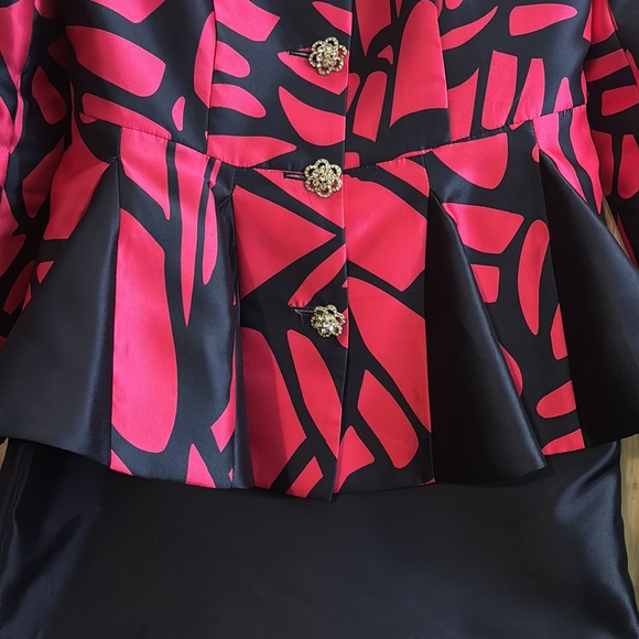 Navy Blue Hot Pink Suit Set Top and Bottom - Picture 3 of 4